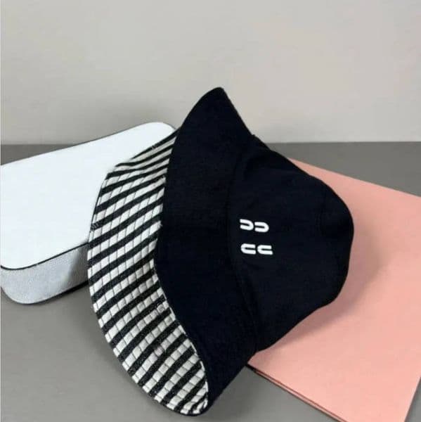 Luxury Bucket Hat Designer Men Cowboy Hat Designer Summer Beach Hats For Women And Man Double Sided Wearing Zebra Stripes Outdoor Travel Fisherman Hat