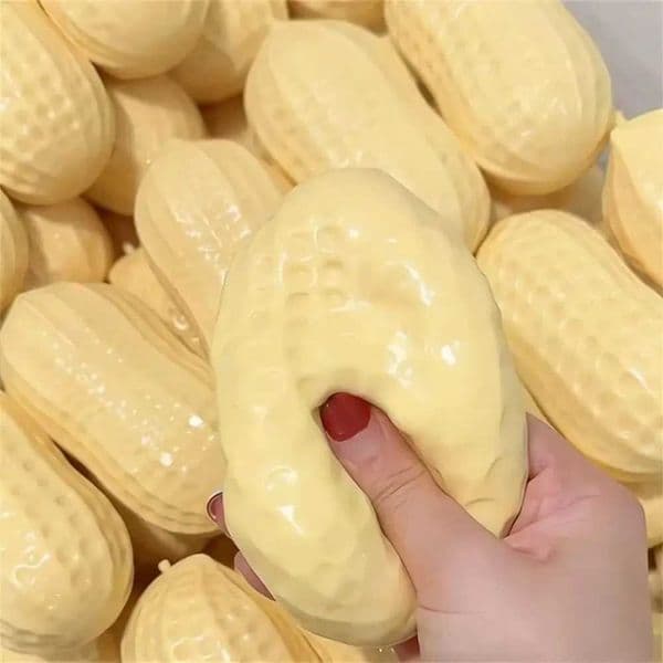 Squeeze Peanut Crunchy Stress Ball Ball Squishy Toy Buttery-Soft Feel Fidget Toy ASMR Sensory Anti Stress Relief Toy for Adults Z260601