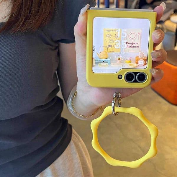 Korean Cute Silicone Round Ring AntiLoss Circle Phone Case For Samsung Galaxy Z Flip 6 5 4 3 Flip5 Flip4 Flip3 Skin Feel Cover