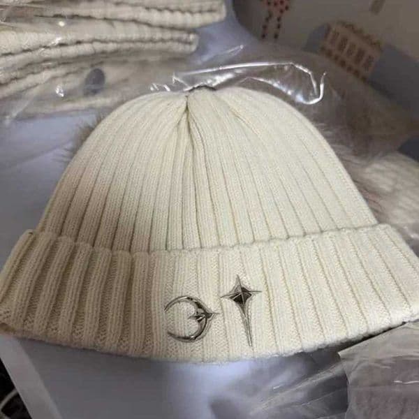 Best Keep Warm Quty Metal Thug ub ie Blk White Knitted Hat S260601