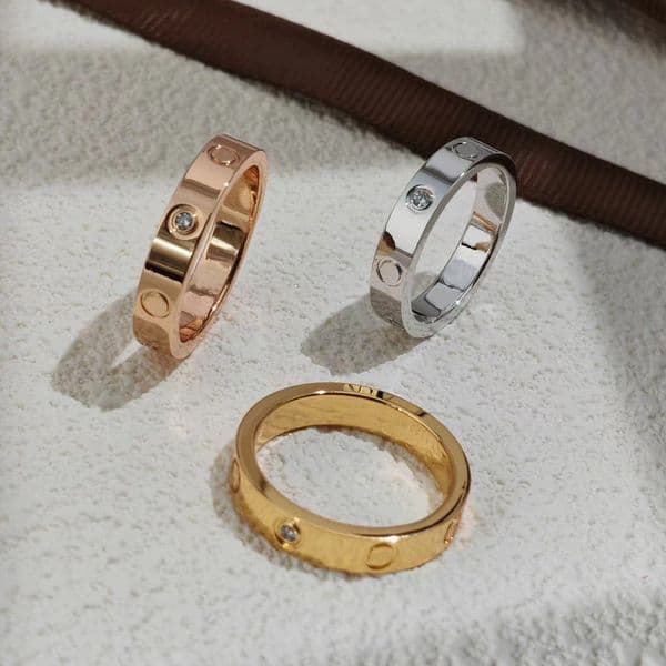 Womens Ring Luxury Designer Mens Designer Rings Couple Jewelry Steel Fashion Classic with Diamonds Size 5-11 Gift