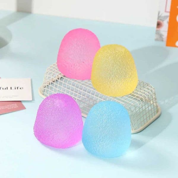1-4pcs randomly colored rainbow maltose candies can be squeezed to relax the mind and relieve stress they have excellent elasticity L260601F9P2