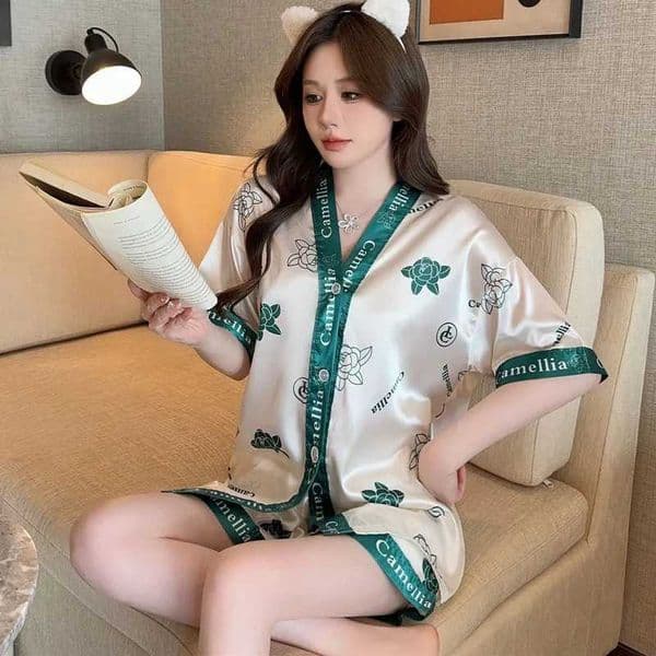 Sexy Nightwear Women Plus Size Short Sleeve Ice Silk Girl Loungewear V-Neck Fashion Print Ladies Summer Sleepwear Homewear L260525