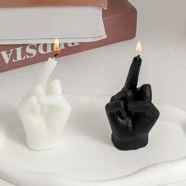 Creative Candles Middle Finger Shaped Gesture Scented Candles Niche Funny Quirky Gifts Home Decoration Ornaments Birthday Gifts C260530