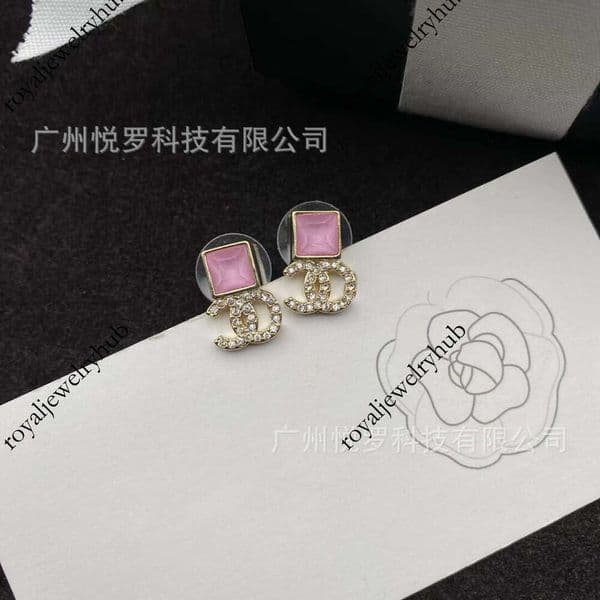 Designer Jewelry cc earrings high-quality square purple diamond stud rhinestones, fashionable earrings with tassels from the channels earrings