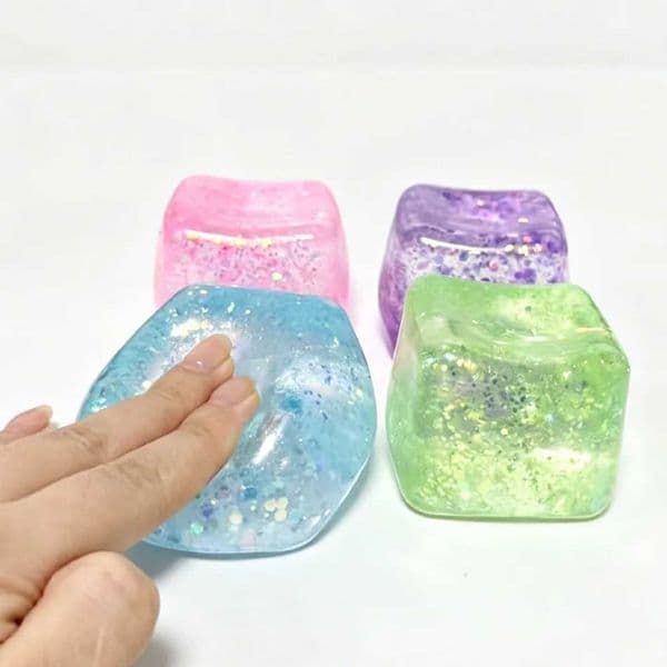 Stress Cube Glitter Balls Stress Toy ecompression Small Ice Cube Anti Stress Slow Rebound Polar Light Colorful Squeeze TPR Block Z260601