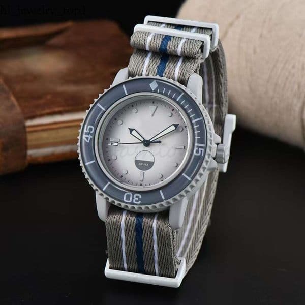 Luxury Watches Men Designer Watches blancpaine swach High Quality 40MM Cal.3255 Automatic Movement 904L Stainless Steel Sapphire Luminous Waterproof With 768