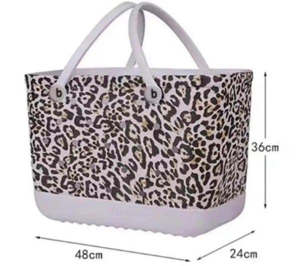 Customizable Fashionable Women's Tote for Summer Outings: Extra-Large, Waterproof Leather Alternative Fabric