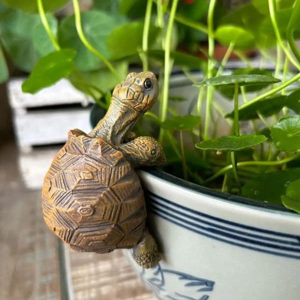 Tortoise Figure Plant Pot Hanger Resin Hanging Turtle Statue Plant Decorations Cute Turtle Statue Figurines Planter Pot Hangers 260525