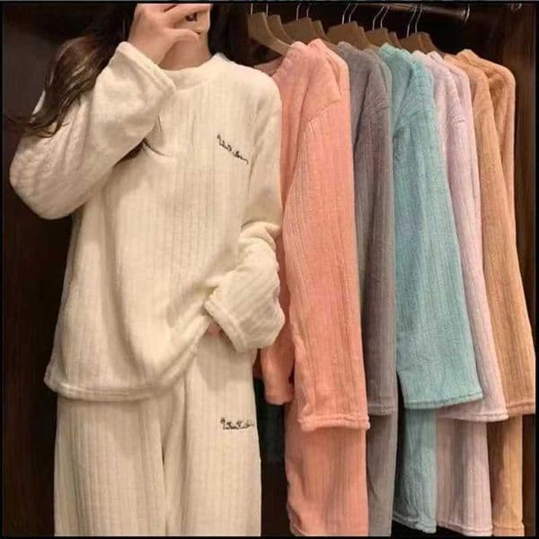 Winter Womens New Pajamas Homewear Suit Womens Fall and Winter Warm Clothes Coral Velvet Leisure Pajamas Padded Homewear L26052511