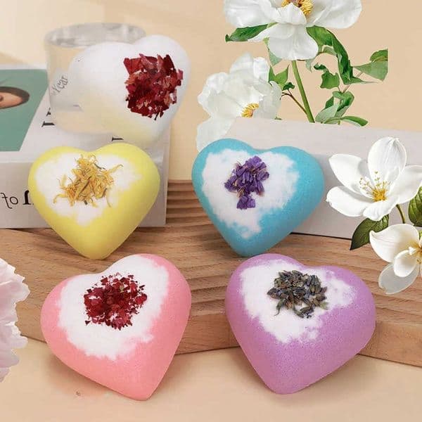 Heart Shape Bath Bomb with Dried Essential Oil 80g Fizzy Spa Bubble Bath Salt Ball Luxury Aroma Gift C260601