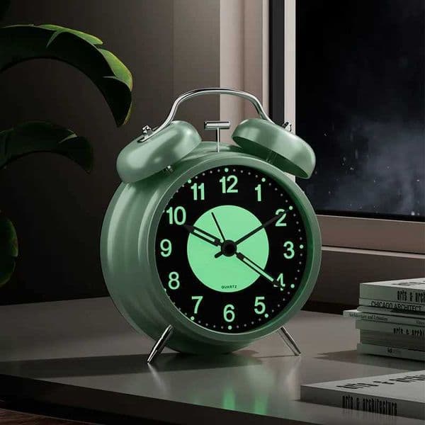 3 inch Luminous Alarm Clock Students Kids Alarm Clock Strong Wake-Up for Elderly Silent with Night Light Battery PoweredT260601