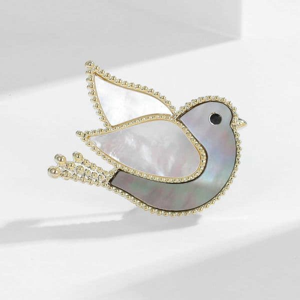 High-End Natural Mother-of-Pearl Brooch Lite-Luxury Bird Pigeon Pin Suit Accessory Clothing Ornament Shell Peace Dove Brooch H260602