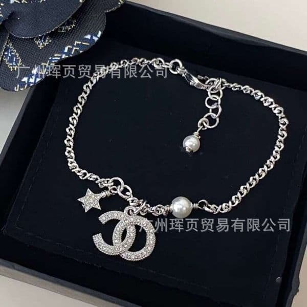 Designer jewelry cc bracelet Exquisite end style diamond studded star pearl double C bracelet for women fashionable and sophisticated channels bracelet
