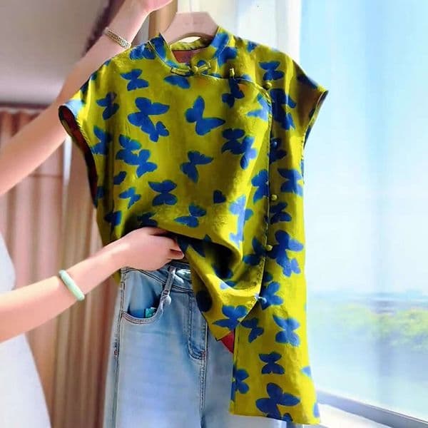 New Chinese-Style National Fashion Top, Popular This Summer 2025, Unique And Exquisite, Niche, Beautiful Butterfly Green Short-Sleeved Shirt