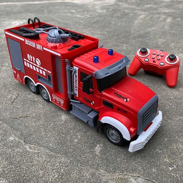 Car Fire Rc Engine Car 24G Remote Control Truck with Sound Lights Ladder Sprinkler Rescue Vehicle Kids Xmas Newyear GiftR260602