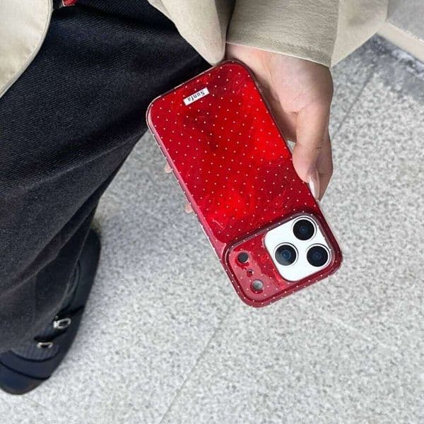 Tin foil pattern red bottom love plush holder mobile phone case, suitable for iPhone14/15/16/17 Pro Max, new protective case
