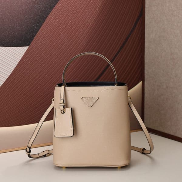 12A Mirror Texture Designer's P High Texture Fashion Versatile Cross Pattern Cowhide Triangle Shape Large Capacity Handbag For Women's Shoulder Crossbody Bag