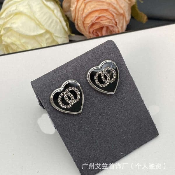 Designer Jewelry cc earrings Gold Double C New Black Enamel Gold-Edged Heart Earrings Rhinestone CC Letters Women channels studs