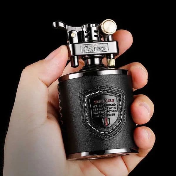 2026 Candlestick Kerosene Windproof perfume cologne Retro Creative Grinding Wheel Lighter Mens Gift Table Decoration Cigar Accessories Free Shipping