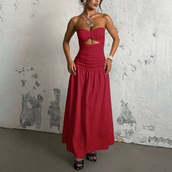 Elegant Strapless Hollow Out Dress Women Sexy Sleeveless Backless Waist Cinching Pleated Long Dresses Lady Vacation Robes New