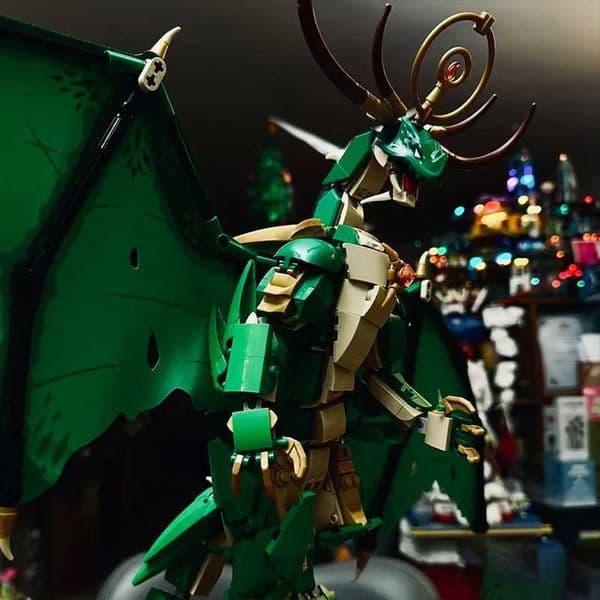 Building 1650PCS Blocks Assembly Dragon Figure Model Bricks Toy He Ornament Christmas Birthday Festival Presents J260603