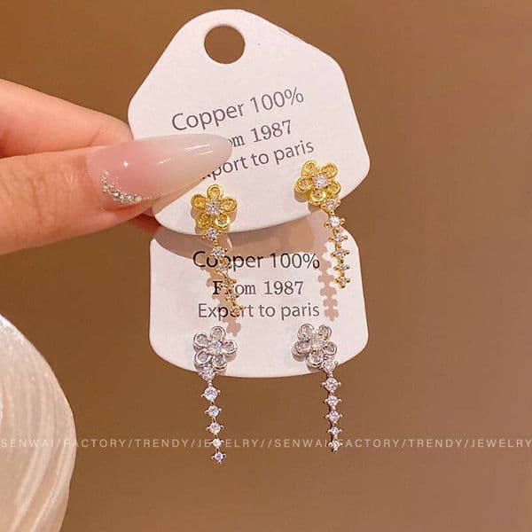 Designer Jewelry Luxury Jewelry Korean-Style Micro-Inlaid Zircon Flower For Women, Light Luxury, Elegant, High-End, Fashionable, Versatile, Beautiful Earrings