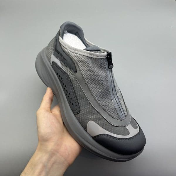 Designer model 2026 breathable jacquard zip-up laceless casual outdoor running shoes, thick-soled workwear sneakers