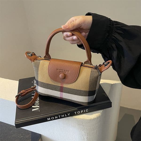Niche Mini Mobile Phone Bag Nylon Cloth Portable Dumpling Bag New Shoulder Crossbody Small Bag Hand Change Bag
