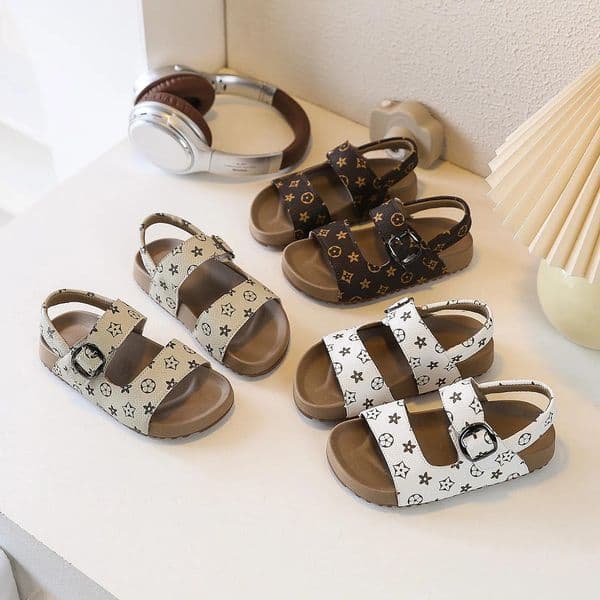 Free Shipping Summer New Print Design Kids Open Toe Sandals Fashion Casual Beach Soft Sole Buckle Sandals for Boys and Girls
