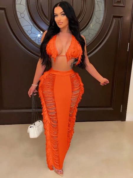 JRRY Sexy Women Knitted Set Halter Backless Crop Top Tassel Skirt Crochet Two Pieces Set Hollow Out Crocheted Beach Dress Set 260529