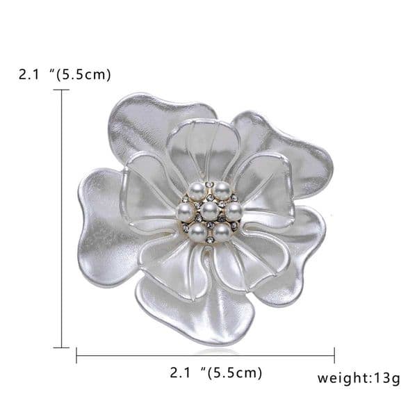 Flower Brooch For Women Elagant White Fashion Floral Decoration Camellia Lapel Pins Delicate Plant Corsage Wedding Jewelry Gifts X260603