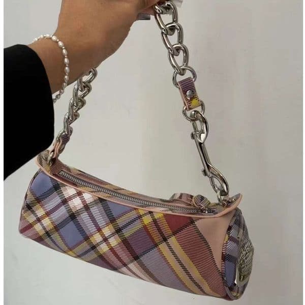 Vivienene West Wood Designergbag Saturn Vivine West Wood High End New Model Queen Mother Of The West Woven Chain Handbag Shoulder Cylindrical Underarm Baguette Bag