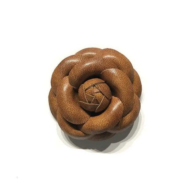 Brooch Leather Camellia Sense Women's Flower Retro High Handmade End Three Dimensional Corsage Pin Clothing Accessories X260603