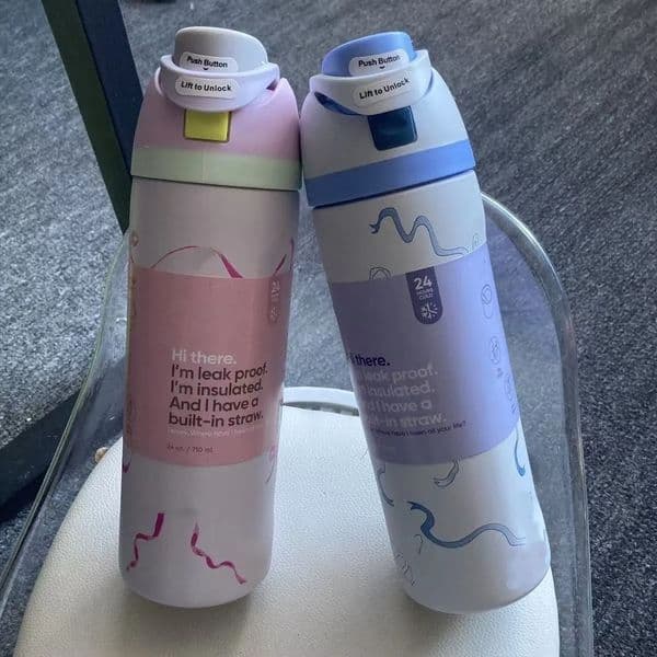 Luxury Designer Cups 24Oz 32Oz Large Capacity Tumblers dinnerware Insulated china Cup Outdoor Sports Bowtie And Blue Pink Bows Water Bottles Portable Handhold T 8