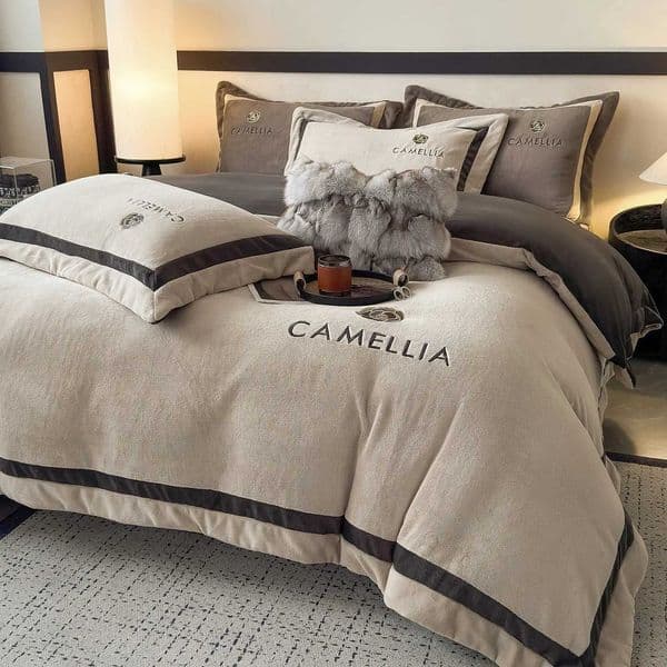Light luxury milk fleece bed four-piece winter fleece bed sheet quilt cover does not shed hairT260604