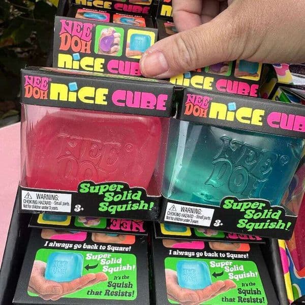 Needoh Nice Sensory Squeezing Cube Stress relief Fingertip Release Toy for Adult Pinching and Playing Toys Gift 26L0604 26L0604