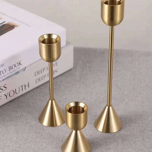 Luxury Golden Color Metal Holders Candlestick Wedding Table Candle Stand New Year Bar Party Candelabra Home Decorations 26W0604