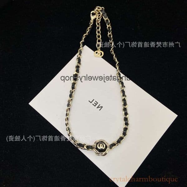 cc necklace Designer Necklace Luxury Classic Black Button Leather Necklace for Women Sweet and Cool Chain Accessory channels necklace