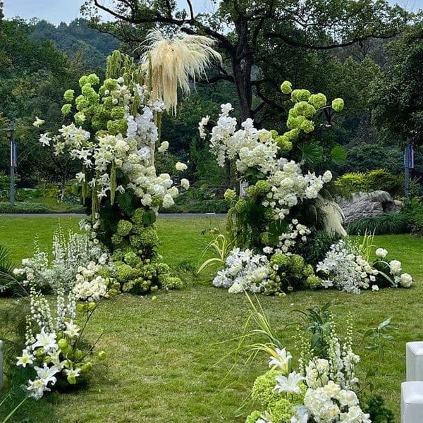 White & Greenery Flower Arch Set, Artificial Floral Arrangements for Outdoor Wedding & Garden Decor L260601