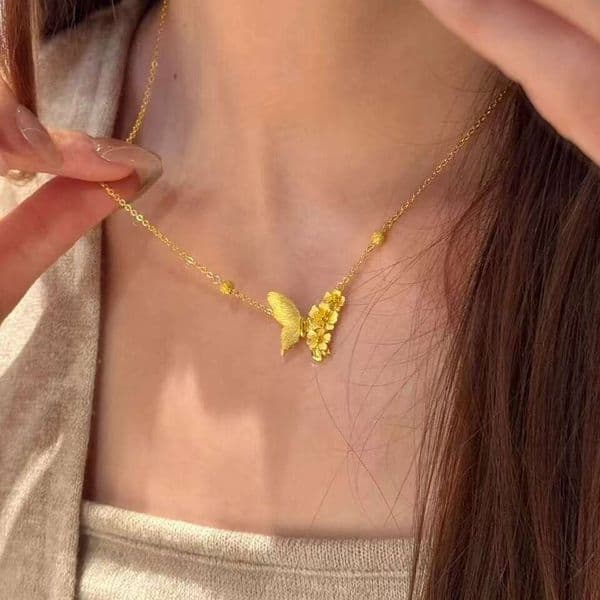 Designer Jewelry Luxury Jewelry New Chinese-Style Floral Butterfly Necklace For Women, Light Luxury Niche Design, High-End Clavicle Chain, Stylish And Vers
