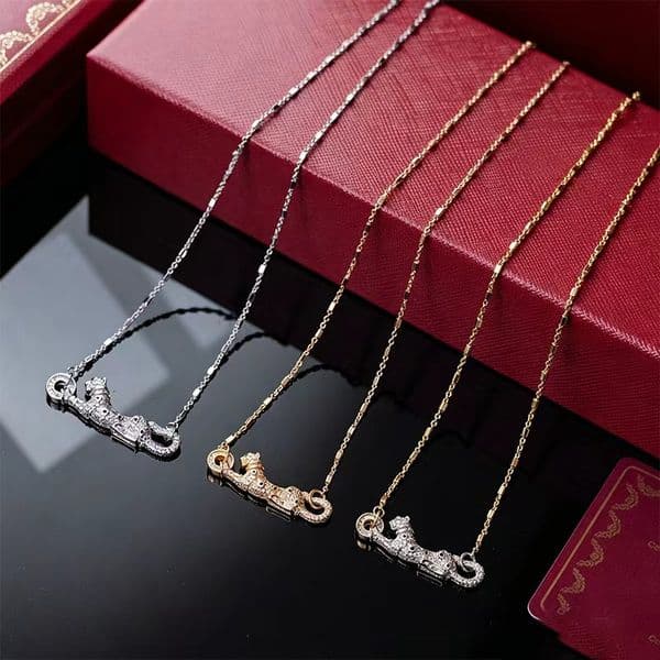 Charm Brand Love Necklace Leopard Print Pendant Diamond Fashion Necklace High Quality Stainless Steel 18K Gold Designer Womens Jewelry With Box