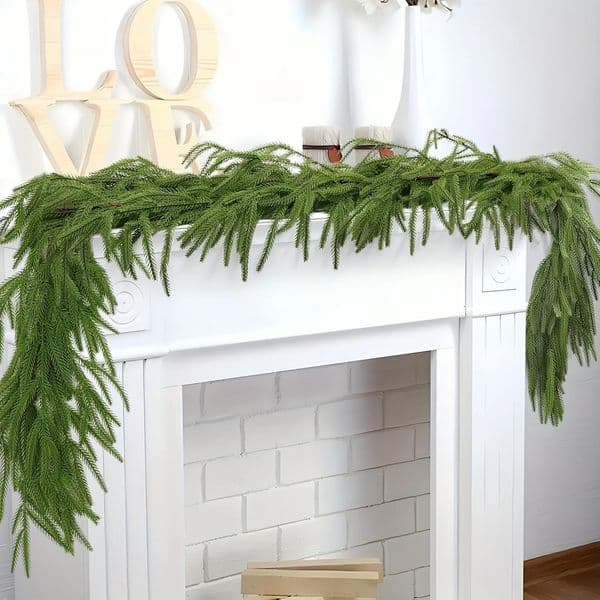 Luxury Designer Decor Realistic room 6Ft Artificial Norfolk Pine Garland With Green Vine For Christmas Decor Decoration Home 6