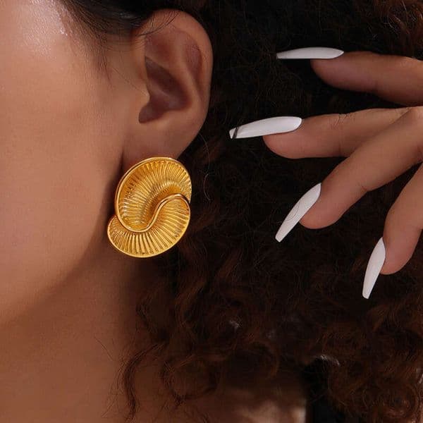 Women's Designer Earrings INS Style Minimalist Titanium 18k Gold Water Drop Texture Spiral Earring Hohemian Vintage Jewelry For Women Beach Vacation Holiday Gift