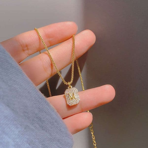 Designer Jewelry Luxury Jewelry Letter M Titanium Steel Necklace For Women, High-End Niche Light Luxury Pendant With Box Chain Design, Trendy Internet Celebrity Acce