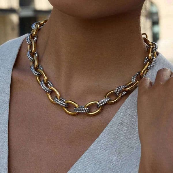 Uworld Minimalism 18K Gold Plated Stainless Steel Double Color Oval Smooth Fried Dough Twists Necklace Stackable Chain Nec