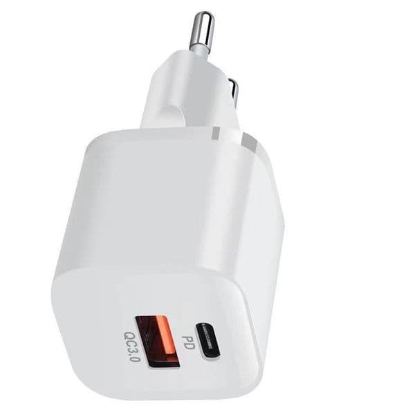 CE-certified PD20W European-standard fast charger with QC3.0 compatibility. Suitable for fast charging 18W dual-port charger.