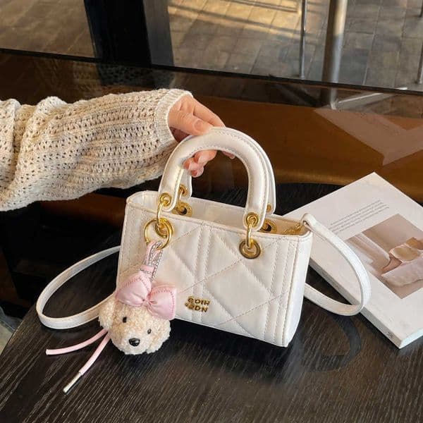 Small Square New Ladies Handbag Embroidered Diamond Grid Single Shoulder Bag Crossbody Bag for WomenR260605