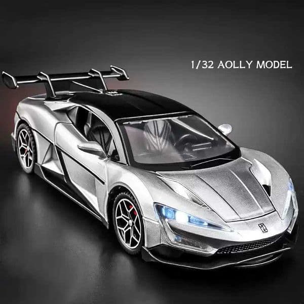 Simulation 132 YANGWANG - U9 Alloy Car Model Game Vehicle Birthday Gift With Sound and Light Childrens Toy Car BoyT260605