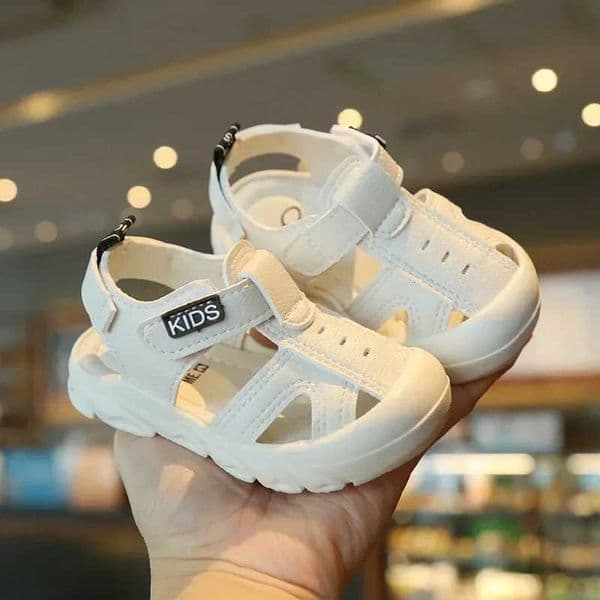 Summer Infant Sandals Baby Girls Boys Anti-collision Toddler Shoes Soft Bottom Genuine Leather Kids Children Beach SandalsT260606